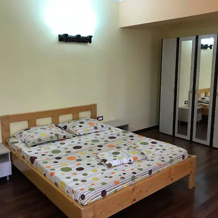 Apartament Rares Apartament Mamaja