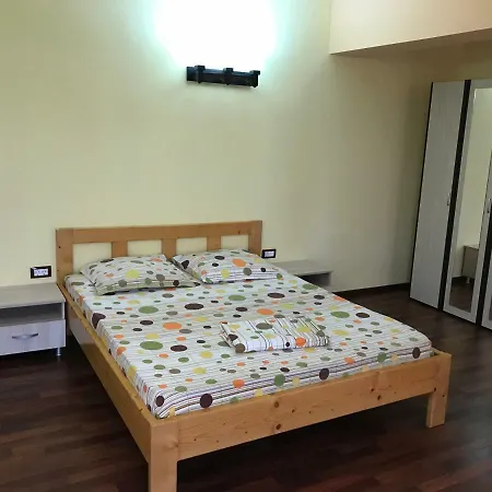 Apartament Rares * Mamaja
