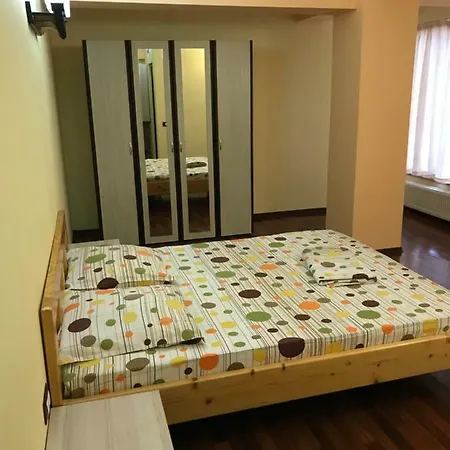 Apartament Rares Apartament *