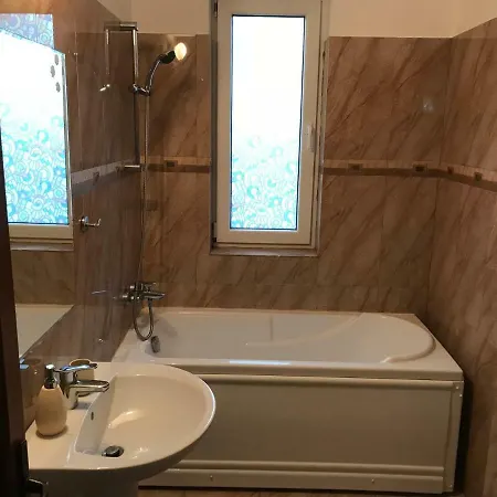 Apartament Rares * 马马亚